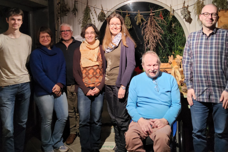 20241212 121032 Red2